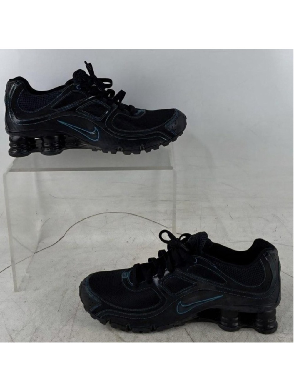 Nike Shox R4 Triple‎ Black Teal 304410-008 Women's Size 8 Great Shape!
